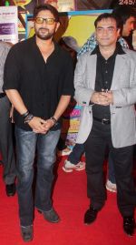Arshad Warsi at Hum Tum aur Shabana premiere in Fame Andheri on 29th Sept 2011  (3).JPG