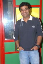 Devi Sri Prasad visits Radio Mirchi on 30th September 2011 (5).jpg