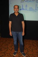  Ashutosh Gowariker at Locations in Novotel on 7th Oct 2011 (20).JPG