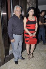 Ramesh Sippy, Kiran Juneja at Force film success bash in Oakwood on 7th Oct 2011 (69).JPG