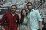 Satyadeep Mishra, Dia Mirza, Sahil Sangha promotes her film Love Breakups Zindagi in Cinemax on 9th Oct 2011 (23).JPG