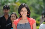 Bindhu Madhavi In Pilla Jamindaar Movie On Sets (17).JPG