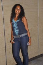 Sonia in a casual shoot on 9th October 2011 (5).jpg