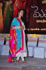Anushka Shetty attends Mogudu Movie Audio Launch on 11th October 2011 (37).jpg