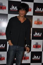 Shahrukh Khan at Azaan Premiere in PVR, Juhu on 13th Oct 2011 (92).JPG