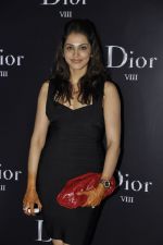 Isha Koppikar at Dior Anniversary bash in Four Seasons, Mumbai on 14th Oct 2011 (3).JPG