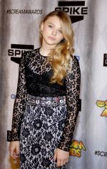 Chloe Grace Moretz arrives to Spike TV_s _SCREAM 2011_ in Universal Studios Backlot on 15th October 2011 (3).jpg