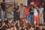 Ranbir Kapoor and Nargis Fakri promote Rockstar in MMK College on 19th Oct 2011 (44).JPG