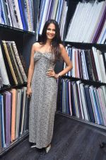 Rupali Suri at Troy Costa store launch in Mumbai on 19th Oct 2011 (54).JPG