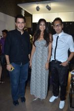 Rupali Suri at Troy Costa store launch in Mumbai on 19th Oct 2011 (66).JPG