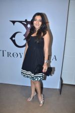 at Troy Costa store launch in Mumbai on 19th Oct 2011 (34).JPG
