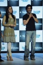 Shahrukh Khan, Kareena Kapoor at the press meet of Playstation in Inorbit Mall on 21st Oct 2011 (36).JPG