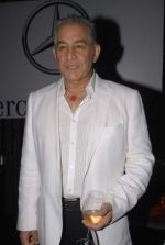 Dalip Tahil at Mercedes Benz hosts fashion event with Zayed Khan and DJ Aqeel in Hype on 23rd Oct 2011 (57).jpg