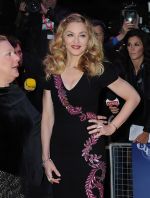 Madonna arrives at the 55th Annual Times BFI London Film Festival - _W.E._ Premiere in Empire Leicester Square on October 23, 2011 (3).jpg