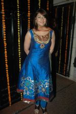 Urvashi Dholakia at Jeetendra and Ekta Kapor_s Diwali bash in Juhu, Mumbai on 27th Oct 2011 (85).JPG