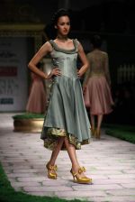 Model walk the ramp for Shantanu Goenka at Wills India Fashion Week 2011 on 10th Oct 2011 (184).JPG