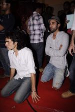 Ranbir Kapoor, Imtiaz Ali at Rockstars concert press meet in Santacruz, Mumbai on 29th Oct 2011 (120).JPG