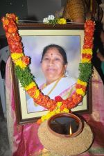 Dasari Padma Condolences and Funeral on 28th October 2011 (120).JPG