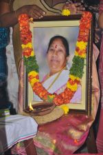 Dasari Padma Condolences and Funeral on 28th October 2011 (300).JPG