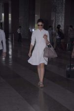 Deepika Padukone snapped after they return from F1 held at Delhi on 31st Oct 2011 (12).JPG