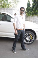 Jacky Bhagnani snapped after they return from F1 held at Delhi on 31st Oct 2011 (3).JPG