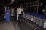 Sonam Kapoor snapped at airport in International Airport, Mumbai on 1st Nov 2011 (6).JPG