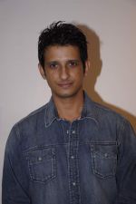 Sharman Joshi at Le Sutra art event in Bandra, Mumbai on 3rd Nov 2011 (15).JPG
