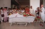 Ila Arun, Ashok Pandit at Bhupen Hazrika_s prayer meet in Kokilaben Hospital on 6th Nov 2011 (32).JPG