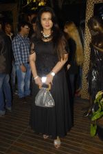 Poonam Dhillon at Rohit Verma birthday with fashion show in Novotel, Mumbai on 8th Nov 2011 (39).JPG