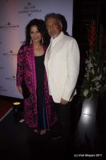 at Abu Jani and Sandeep Khosla_s 25th year bash in Grand Hyatt, Mumbai on 8th Nov 2011 (39).JPG