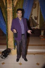 Dheeraj Kumar on the sets of serial Preeto in Powai on 9th Nov 201_1 (9).JPG
