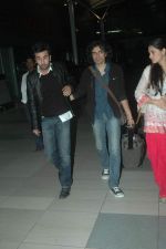 Ranbir Kapoor, Imtiaz Ali, Nargis Fakhri snapped at the airport in Mumbai on 9th Nov 2011 (27).JPG