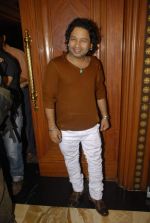 Kailash Kher at Pappu Can_t Dance music launch in Sea Princess on 10th Nov 2011 (44).JPG