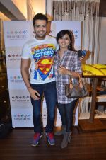 at Natasha Shah_s Nature_s Co store launch in Infinity Mall, Malad on 10th Nov 2011 (29).JPG