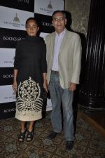 at Suhel Seth_s book Launch in Taj Mahal Hotel on 10th Nov 2011 (21).JPG