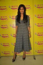 Chitrangada Singh promotes Desi Boys on Radio Mirchi in Mumbai on 11th Nov 2011 (4).JPG