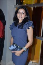 sangeeta kathiwada at Jewellery Designer Poonam Soni_s classy birthday bash in Trident, Mumbai on 12th Nov 2011 (1).JPG