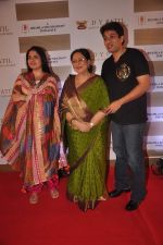 Tabassum at DY Patil Awards in Aurus on 13th Nov 2011 (13).JPG