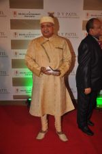 at DY Patil Awards in Aurus on 13th Nov 2011 (32).JPG