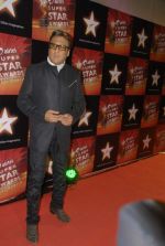 Jackie Shroff at Star Super Star Awards in Yashraj on 15th Nov 2011 (75).JPG