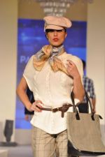 Model walks for Park Avenue new collection launch in Trident, Mumbai on 15th Nov 2011 (20).JPG