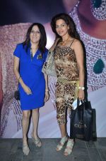 at Gehna Jewellers event in Bandra, Mumbai on 16th Nov 2011 (122).JPG