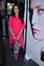 at Gehna Jewellers event in Bandra, Mumbai on 16th Nov 2011 (54).JPG