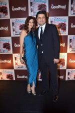 Sonali Bendre, Goldie Behl at BBC Godd Food Guide launch in Taj Land_s End on 19th Nov 2011 (88).JPG