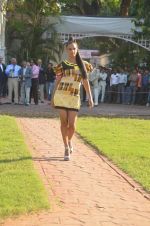 at Dirty picture race followed by Sabah Khan show for Gitanjali in Race Course on 20th Nov 2011 (211).JPG