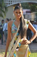 at Dirty picture race followed by Sabah Khan show for Gitanjali in Race Course on 20th Nov 2011 (230).JPG