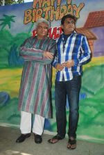 Javed Akhtar, Amit Kumar at Ruma Devi_s birthday in Juhu, Mumbai on 21st Nov 2011 (94).JPG