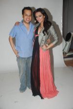 Roshni Chopra photo shoot with Luv Israni in Andheri East on 22nd Nov 2011 (23).JPG
