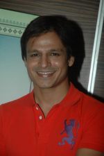 Vivek Oberoi at Dekh Indian Circus press meet in Novotel on 22nd Nov 2011 (51).JPG