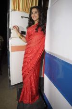 Vidya Balan on the sets of Bade Achhe Lagte Hai in Filmcity, Mumbai on 23rd Nov 2011 (11).JPG